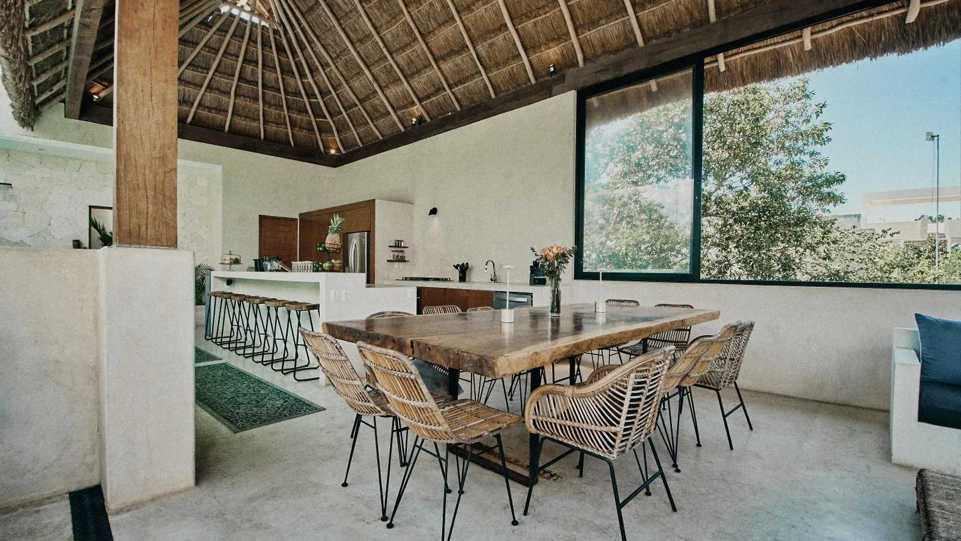 Villa Yax'Na House Luxury 240M2 - 12 Persons - 6 Rooms - 2 Swimming Pool - 3 Jacuzzis Tulum