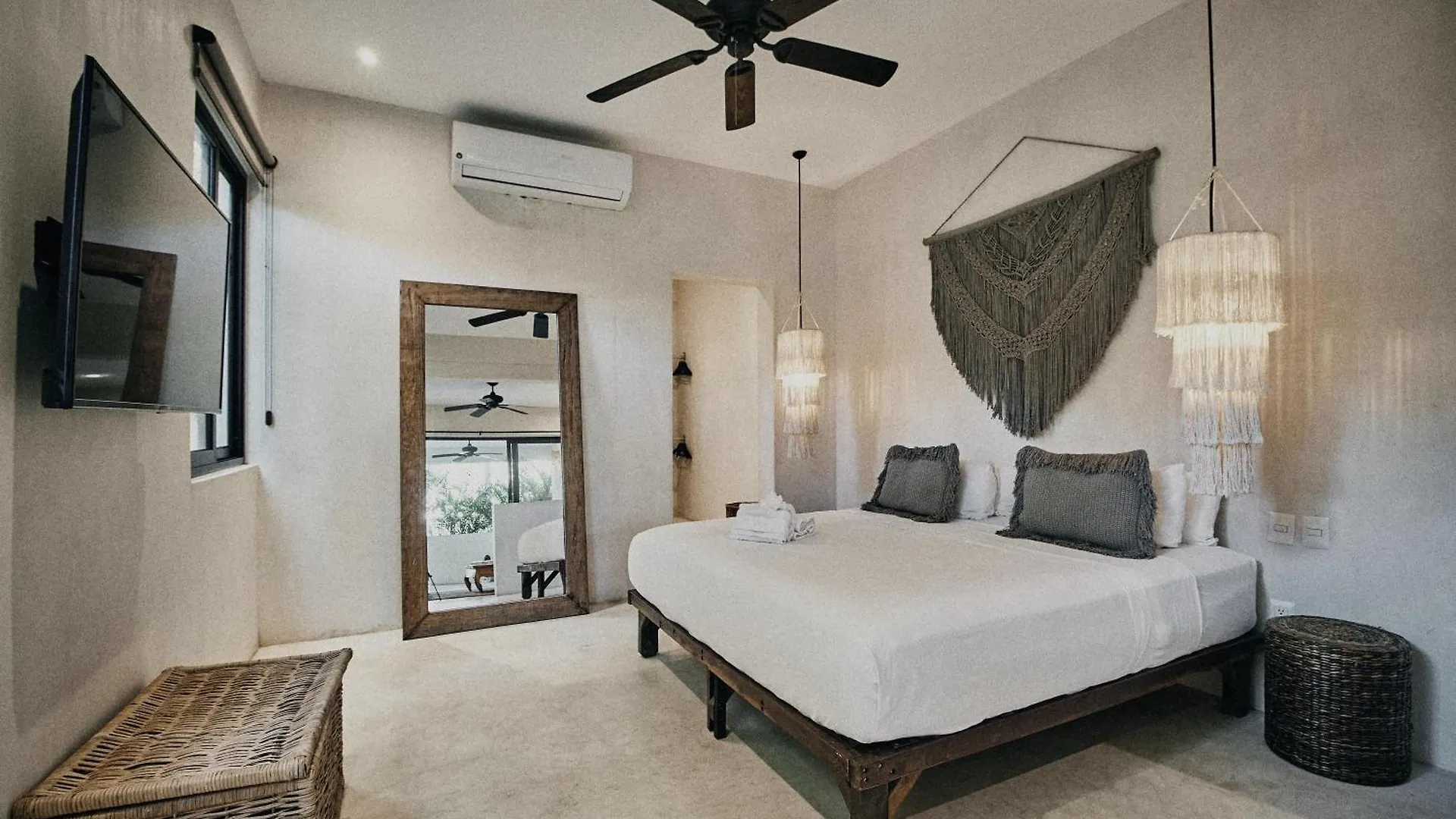 Yax'Na House Luxury 240M2 - 12 Persons - 6 Rooms - 2 Swimming Pool - 3 Jacuzzis Tulum 0*,