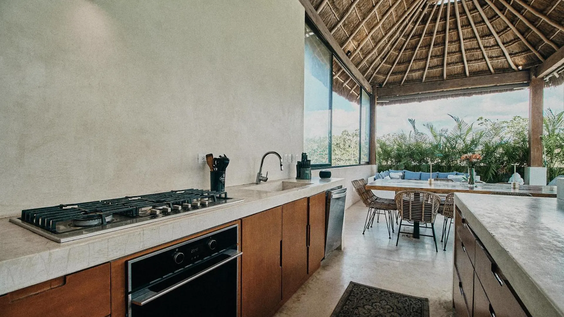 Villa Yax'Na House Luxury 240M2 - 12 Persons - 6 Rooms - 2 Swimming Pool - 3 Jacuzzis Tulum