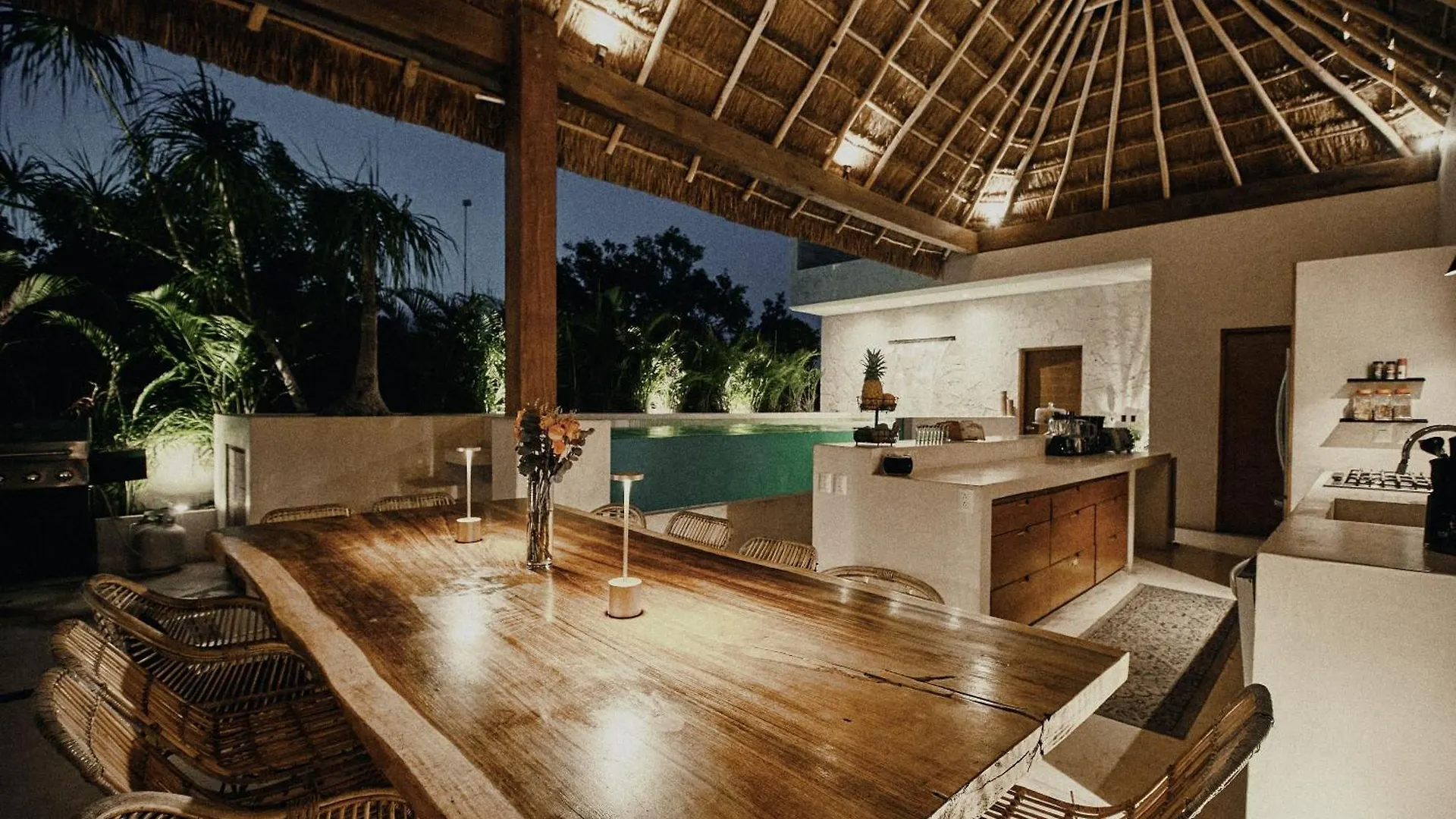 Yax'Na House Luxury 240M2 - 12 Persons - 6 Rooms - 2 Swimming Pool - 3 Jacuzzis Tulum